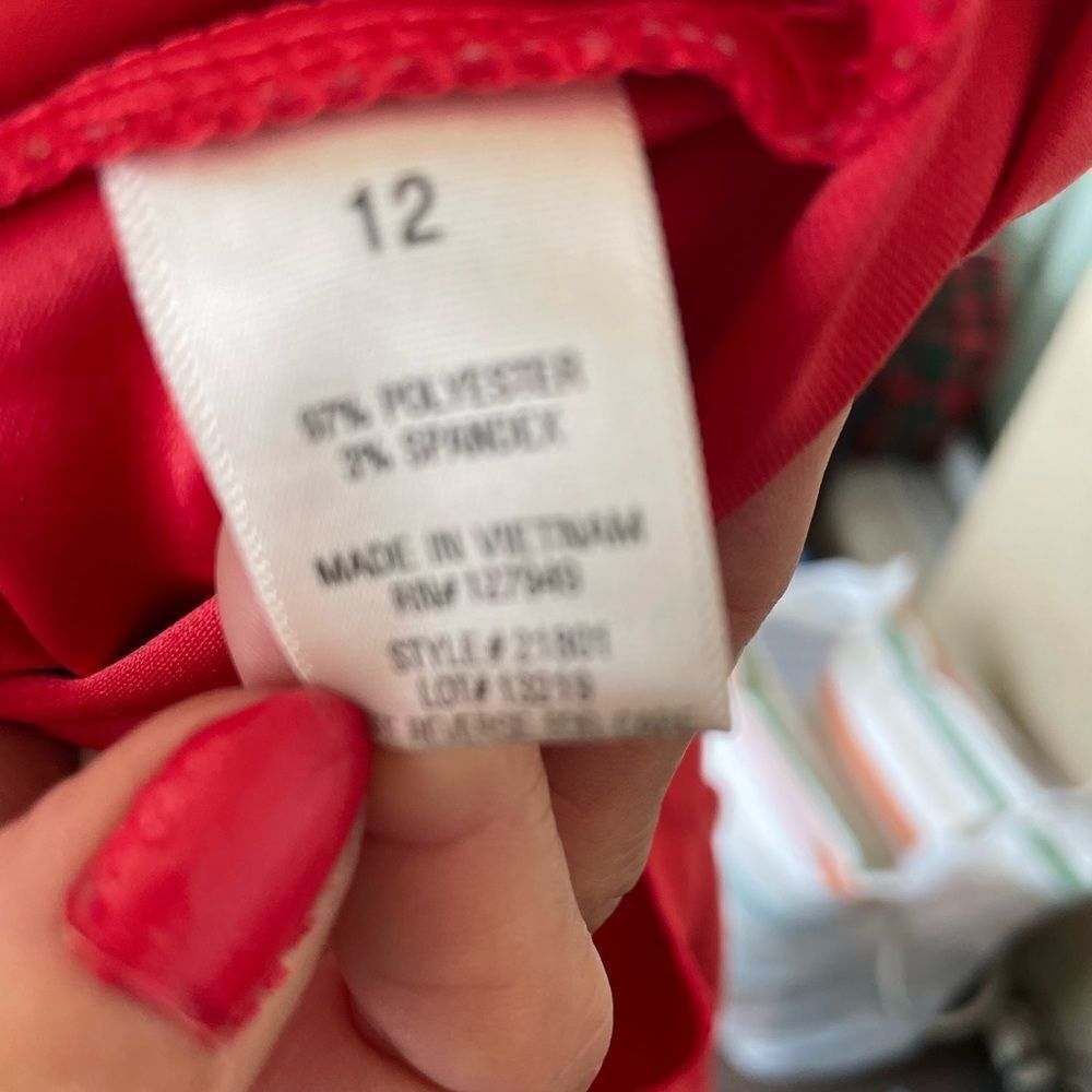 RED, BLACK AND WHITE STRIPE SLEEVELESS DRESS‎ - Picture 8 of 8